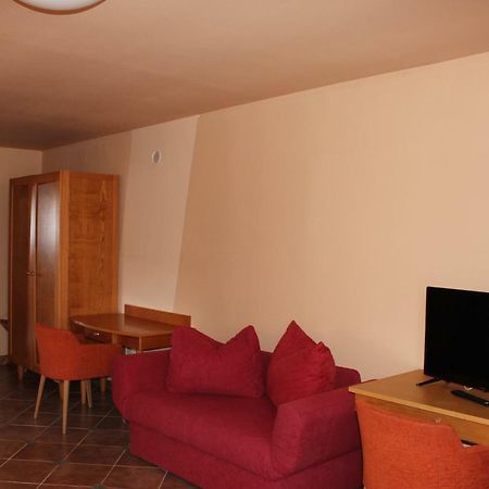 Rooms Cristian Deva Bagian luar foto